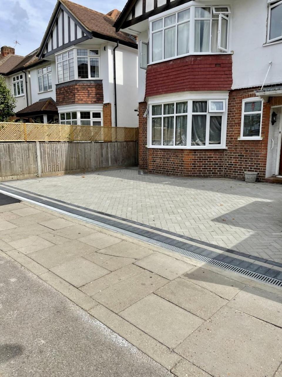 Lovely Garden Apartment In Wimbledon Town Centre With Private Parking By Wimbledon Holiday Lets Londýn Exteriér fotografie