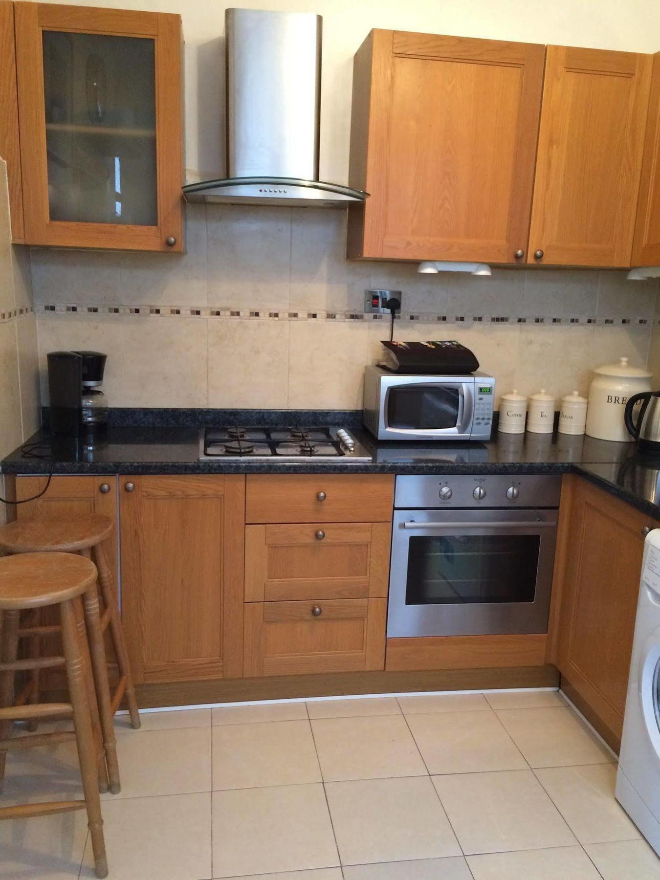 Lovely Garden Apartment In Wimbledon Town Centre With Private Parking By Wimbledon Holiday Lets Londýn Exteriér fotografie